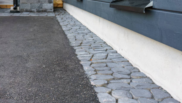 Best Driveway Pavers Contractor  in Elkader, IA